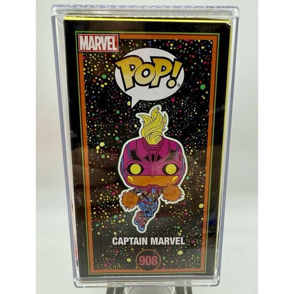 Funko POP! Marvel: Blacklight Captain Marvel #908 Hard Case Special Edition - Picture 4 of 5